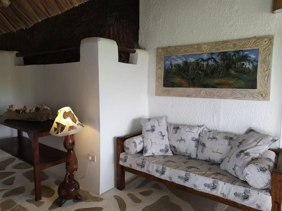 Twiga House Resort Piscina ☆☆☆☆☆ Pearl Beach Watamu Zewnętrze zdjęcie