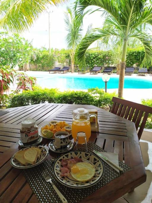 Twiga House Resort Piscina ☆☆☆☆☆ Pearl Beach Watamu Zewnętrze zdjęcie